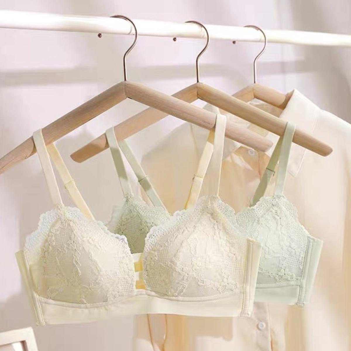 Hole Cup ชุดชั้นในระบายอากาศของผู้หญิงบางเฉียบไร้สายเซ็กซี่ลูกไม้ Bra  ny016 เสื้อผ้า Women Clothing บรา
