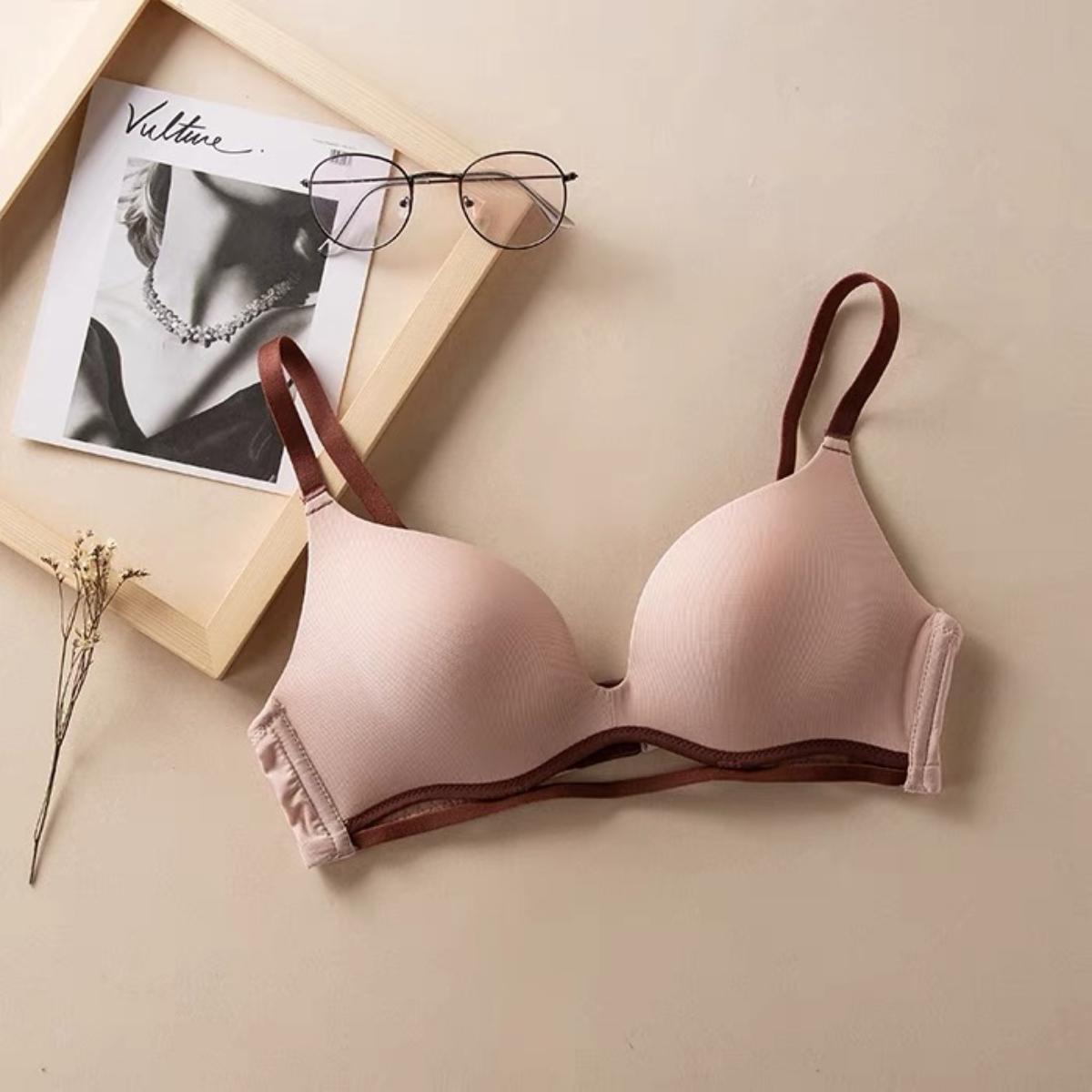 บราสตรีไร้โครง ดีไซน์ลูกไม้อวบอ้วนเซ็กซี่ บราแฟชั่นสตรีกลวง ny002 Clothing Lady Women เสื้อผ้า
