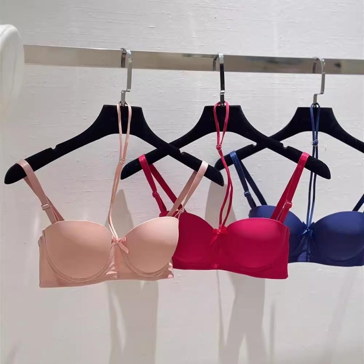 คล้องคอไร้รอยต่อ Push Up เซ็กซี่ครึ่งถ้วย บราดันทรงมัน บราหลังสวยไม่มีสายหนัง  ny121 Women ผู้หญิง